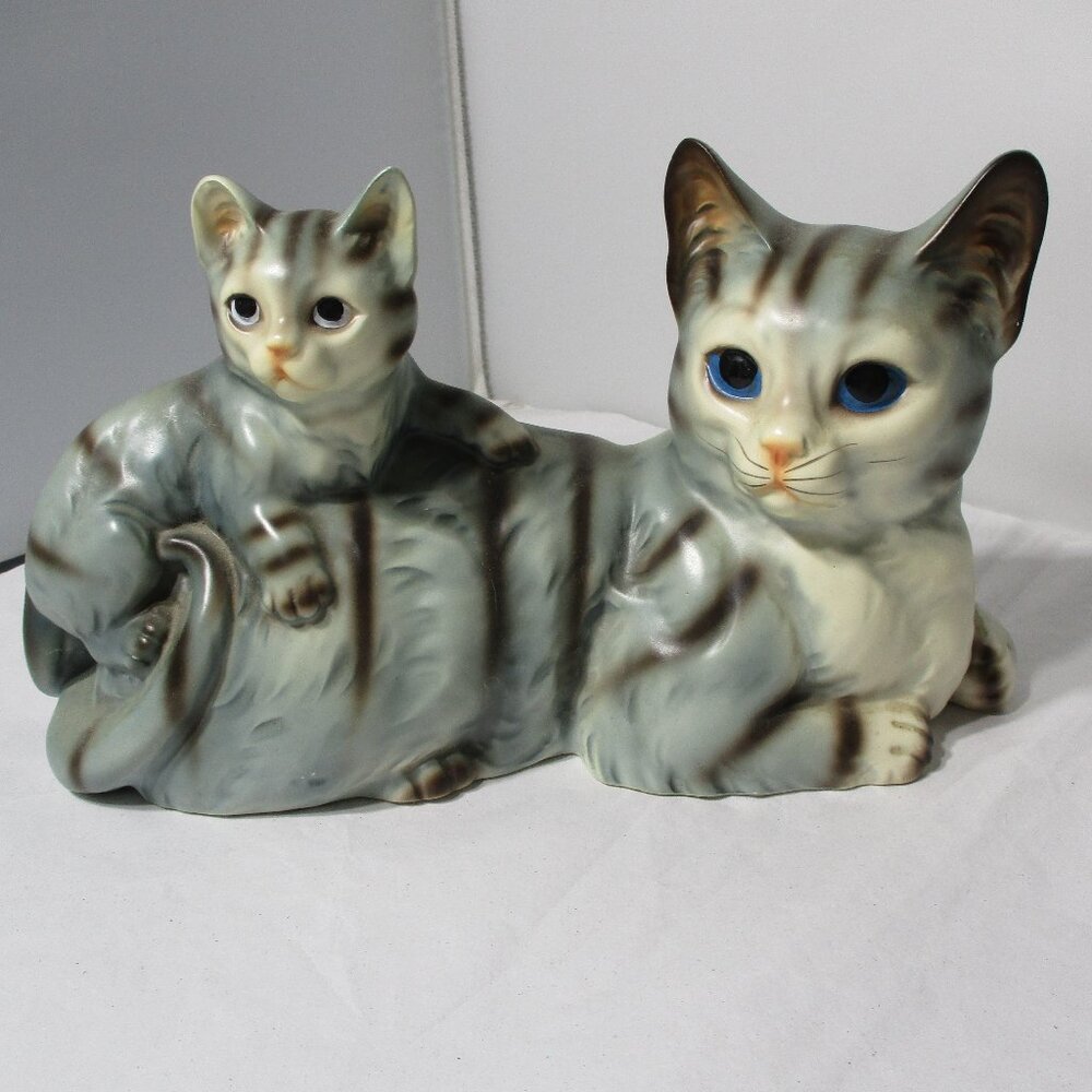 Vintage MCM Gray Ceramic Momma Cat & Kitten Baby Figurine Statue - Picture 12 of 12